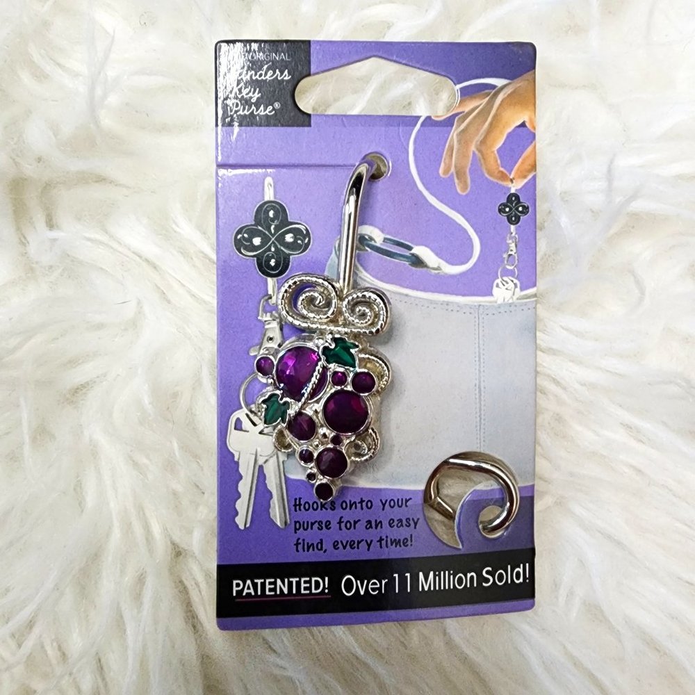 Key carrier for purse